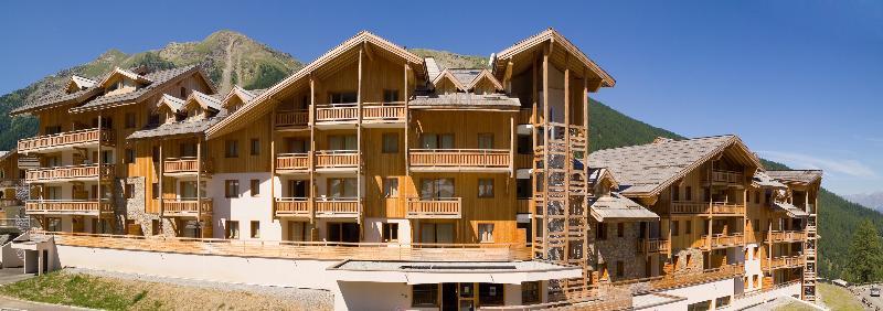 Madame Vacances Residence Le Parc Des Airelles Лез-Ор Экстерьер фото